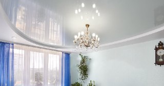 Глянцевый потолок Реж, цена от 4460 руб.